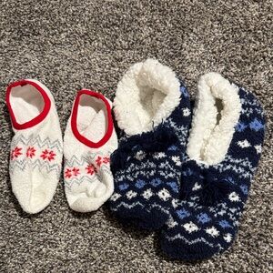 Cozy Knit Slippers Set - Red and Blue